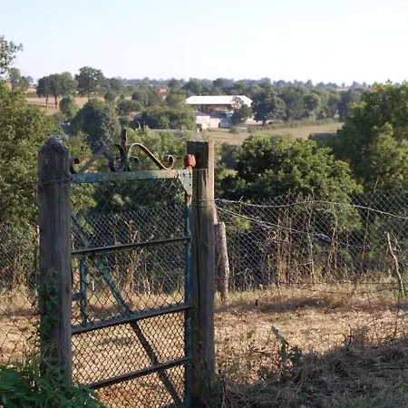 Dom wakacyjny Rouge And La Ferme Blanche *