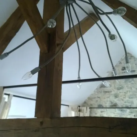 Rouge And La Ferme Blanche