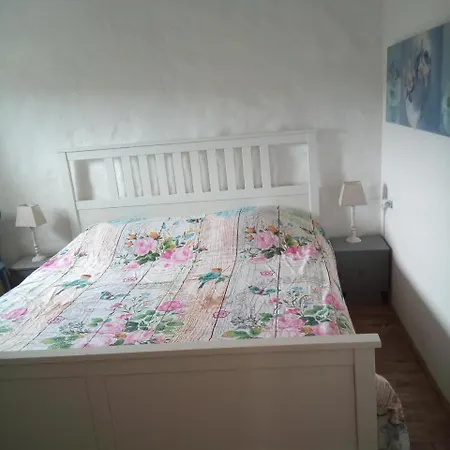 Rouge And La Ferme Blanche Сasa de vacaciones Menil-Vin