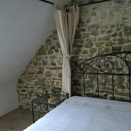 Casa de Férias Rouge And La Ferme Blanche