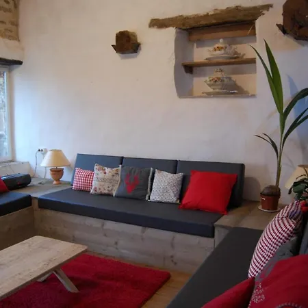 Rouge And La Ferme Blanche * Menil-Vin