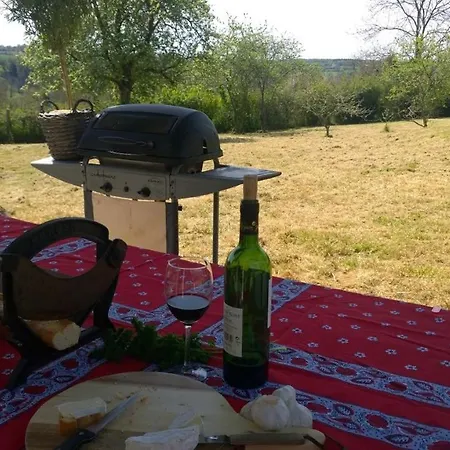 Rouge And La Ferme Blanche * Menil-Vin