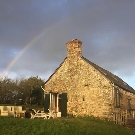 Сasa de vacaciones Rouge And La Ferme Blanche Menil-Vin