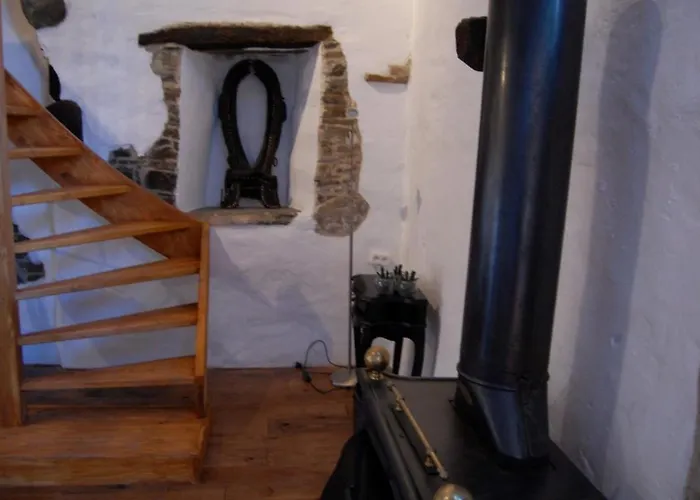 Semesterbostad Rouge And La Ferme Blanche *