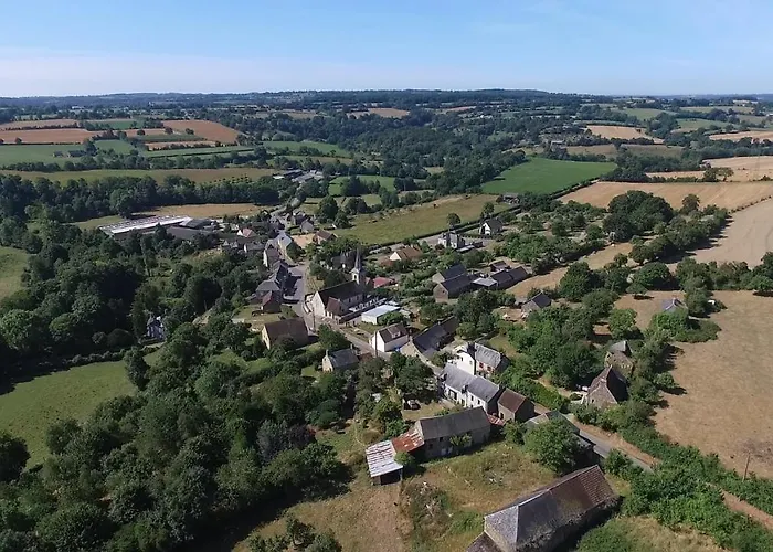 Rouge And La Ferme Blanche Menil-Vin