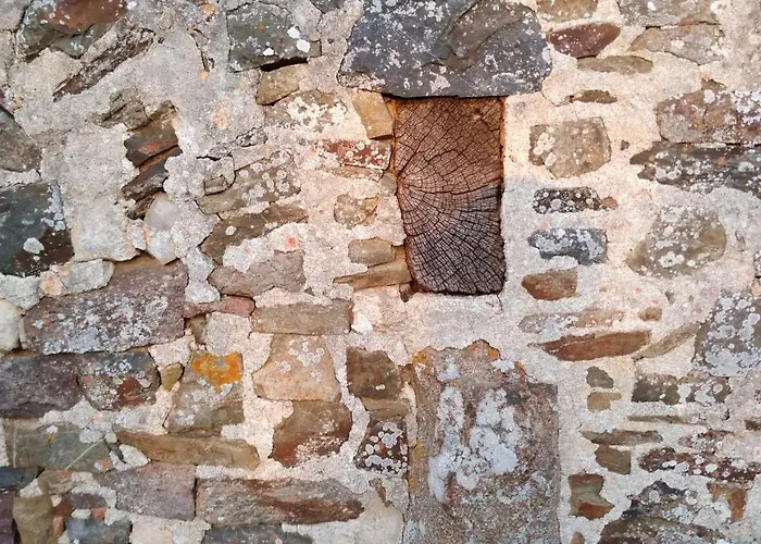 Semesterbostad Rouge And La Ferme Blanche *