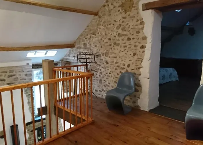 Rouge And La Ferme Blanche * Menil-Vin