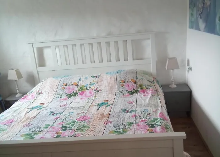 Rouge And La Ferme Blanche Semesterbostad Menil-Vin